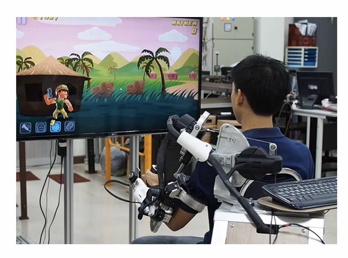 เทคโนโลยีสุดล้ำ!!!นวัตกรรมหุ่นยนต์ฟื้นฟูสมรรถนะผู้ป่วยโรคหลอดเลือดสมอง ฝีมือจากทีมวิจัยจุฬาฯ หวังคืนคุณภาพชีวิตให้กับผู้ป่วยอัมพฤกษ์อัมพาต โชว์ผลงานในมหกรรมงานวิจัยแห่งชาติ 2565
