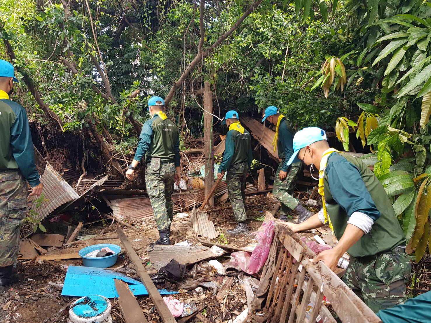 มทบ.33 สร้างบ้านให้ผู้ยากไร้ เพื่อถวายเป็นพระราชกุศล
