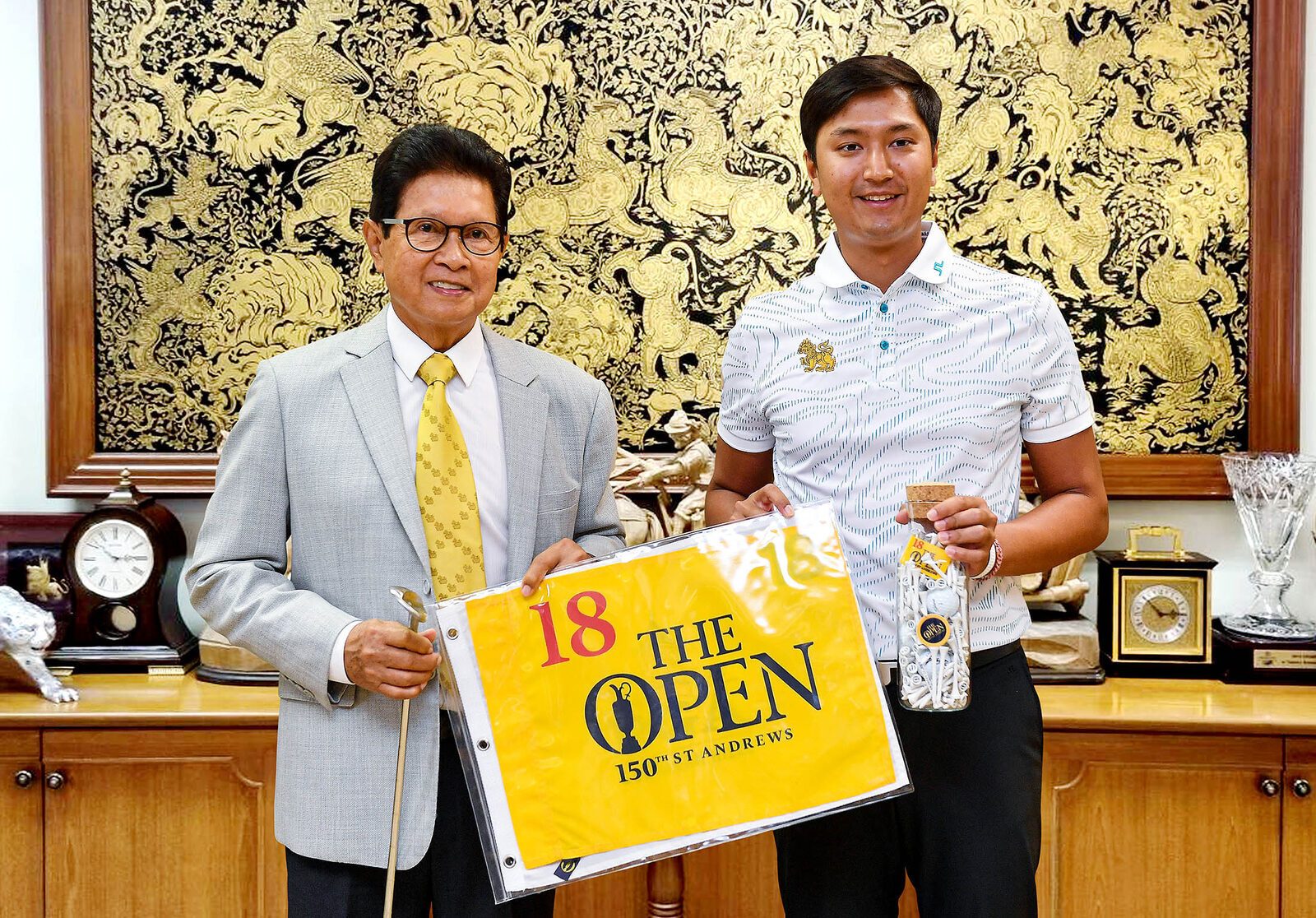 สดมภ์&nbsp;เข้าขอบคุณ&nbsp;สันติ&nbsp;ภิรมย์ภักดี&nbsp;ก่อนลุยลิฟกอล์ฟ