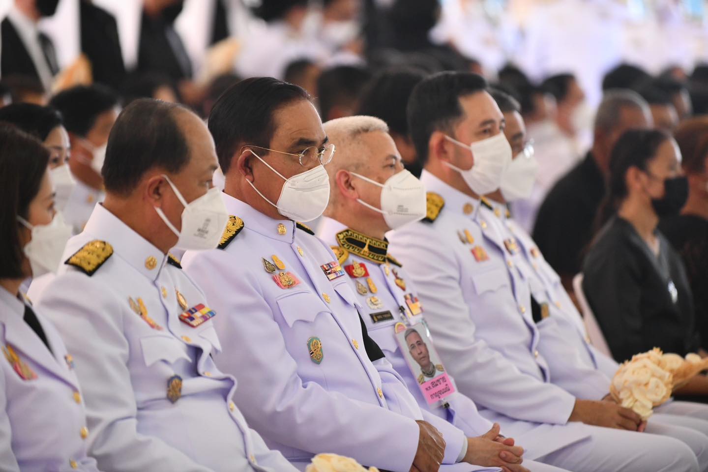 นายกฯ พร้อมคณะ ร่วมเป็นประธานในพิธีพระราชทานเพลิงศพ เหยื่อโศกนาฏกรรมหนองบัวลําภู