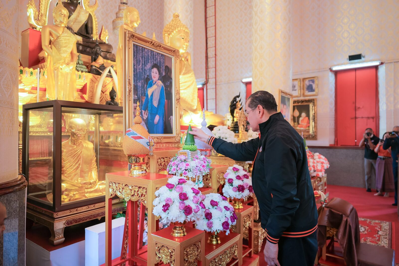 มูลนิธิอาสาเพื่อนพึ่ง (ภาฯ) ยามยาก สภากาชาดไทย จัดพิธีเจริญพระพุทธมนต์ ถวายเป็นพระกุศลใน สมเด็จพระเจ้าลูกเธอ เจ้าฟ้าพัชรกิติยาภา นเรนทิราเทพยวดี กรมหลวงราชสาริณีสิริพัชร มหาวัชรราชธิดา และ พระเจ้าวรวงศ์เธอ พระองค์เจ้าโสมสวลี กรมหมื่นสุทธนารีนาถ ณ วัดโพธิสมภรณ์ จ.อุดรธานี