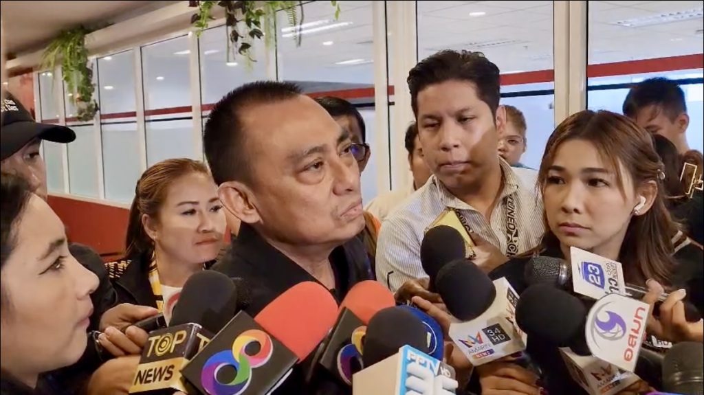 "บิ๊กเต่า" ยัน "เอก ปากน้ำ" เป็นมันสมองหลัก บงการคุม "ศรีสุวรรณ" มีข้อมูลทุจริตหลายวงการ ลั่นถ้าไม่เก่งคุมศรีไม่อยู่ "บิ๊กเต่า" ยัน "เอก ปากน้ำ" เป็นมันสมองหลัก บงการคุม "ศรีสุวรรณ" มีข้อมูลทุจริตหลายวงการ ลั่นถ้าไม่เก่งคุมศรีไม่อยู่
