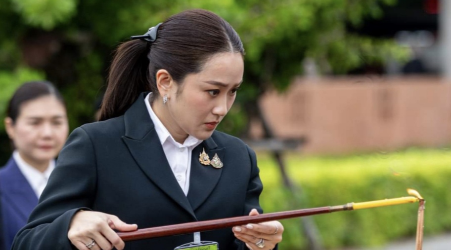 “นายกฯอิ๊งค์” ขอพรพระสยามฯ-พระปกเกล้า ก่อนแถลงนโยบาย
