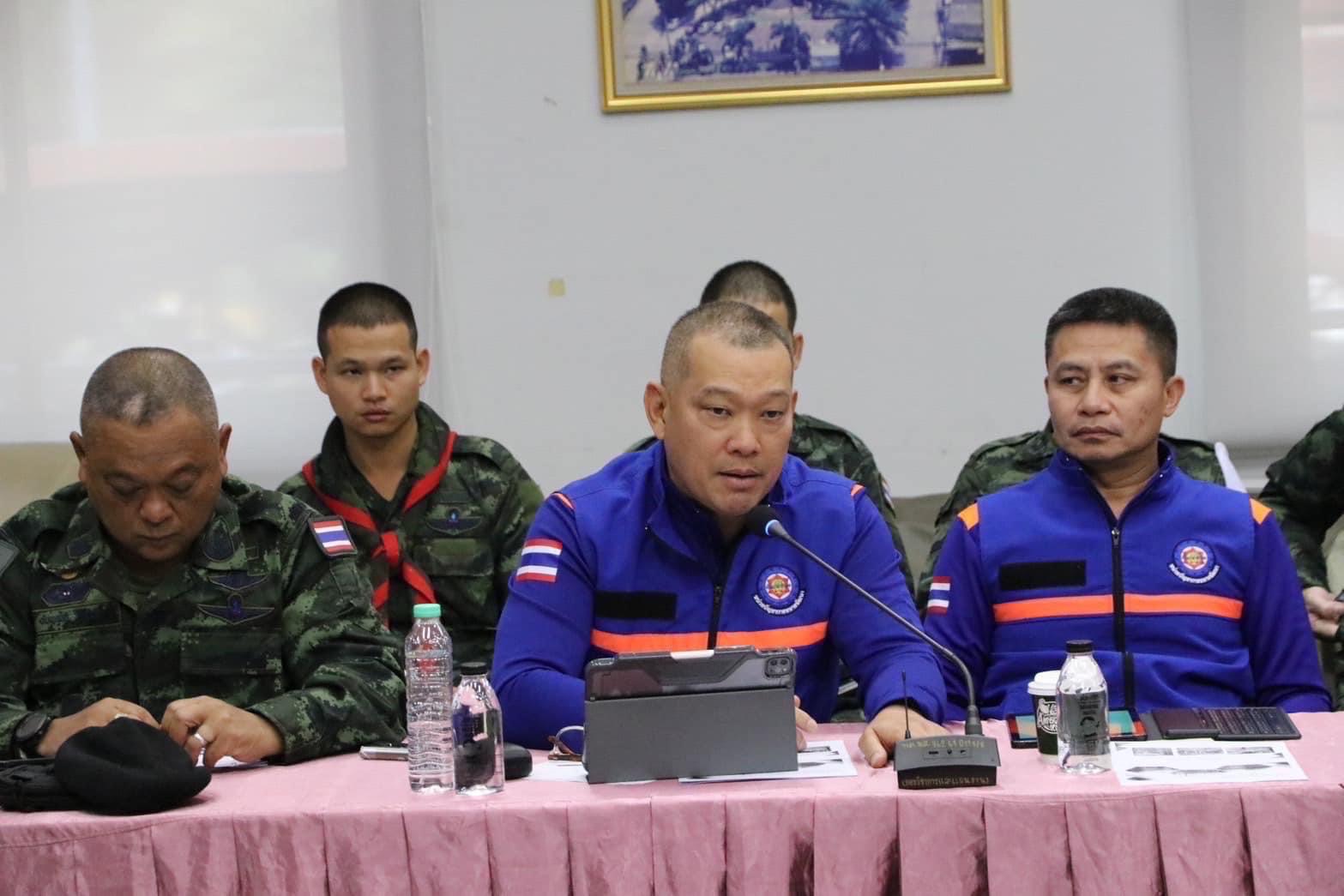 รวมพลังช่วยน้ำท่วมเหนือ ทหารจับมือลุยทุกชุมชน “เรื่องดังหลังข่าว”