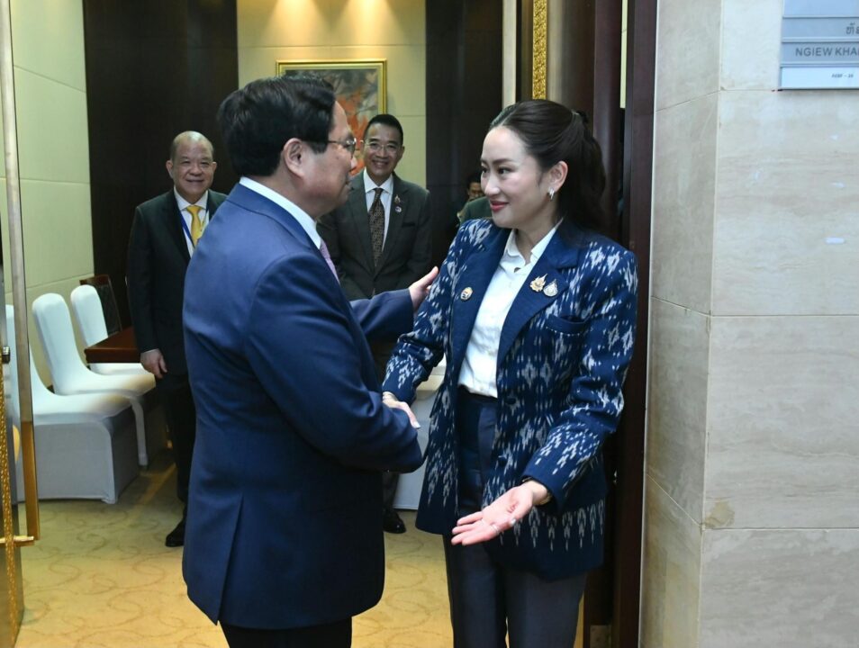 นายกฯ แพทองธาร หารือทวิภาคีกับ นายฝ่าม มิงห์ จิ๋งห์ นายกรัฐมนตรีสาธารณรัฐสังคมนิยมเวียดนาม ย้ำ เวียดนามเป็นหุ้นส่วนยุทธศาสตร์ที่สำคัญของไทย พร้อมแสดงความเสียใจต่อเวียดนามที่ได้รับผลกระทบจากพายุไต้ฝุ่น “ยางิ ” โดยไทยได้มอบเงินจำนวน 2 ล้านบาท เพื่อสนับสนุนรัฐบาลเวียดนามในการช่วยเหลือผู้ประสบภัย