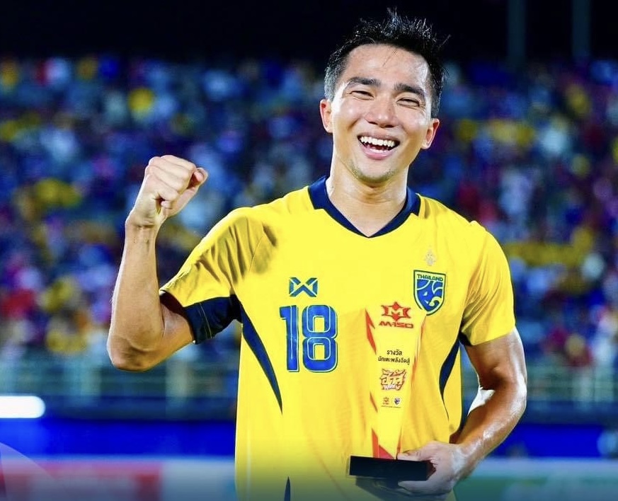 ชนาธิป สรงกระสินธ์’ คว้า MVP หลังซัดประตูชัยพาช้างศึกคว้าแชมป์คิงส์ คัพ ครั้งที่ 50 ที่ จ.สงขลา