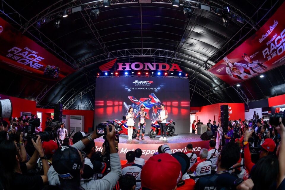 ฮอนด้าบิ๊กไบค์ เปิดตัวรถซูเปอร์ไบค์ท็อปคลาส ‘NEW CBR1000RR-R FIREBLADE SP’กับคอนเซปต์ ‘Born to Race’ พร้อมสุดยอดเทคโนโลยีปลุกสนามแข่งลุกเป็นไฟ