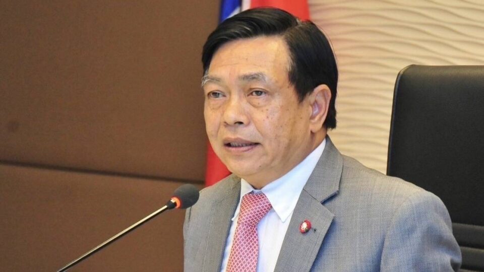 “อลงกรณ์” ห่วงการเมืองไทยปี 68 ไฟสุมขอน 3 ปัจจัยเสี่ยง 4 ปัจจัยส่งสู่วิกฤติครั้งใหม่