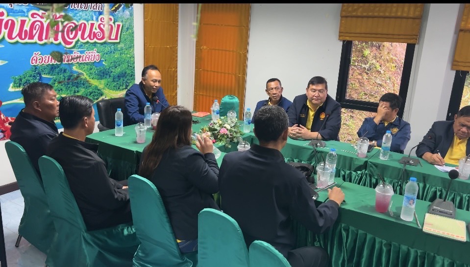 “จิระศักดิ์” นำ กมธ.ด้านทรัพยากรทางบก วุฒิสภาลงพื้นที่เขาสก หาแนวทางผลักดันการปรับปรุงมาตรการความปลอดภัยทางน้ำให้มีประสิทธิภาพมากยิ่งขึ้น “จิระศักดิ์” นำ กมธ.ด้านทรัพยากรทางบก วุฒิสภาลงพื้นที่เขาสก หาแนวทางผลักดันการปรับปรุงมาตรการความปลอดภัยทางน้ำให้มีประสิทธิภาพมากยิ่งขึ้น