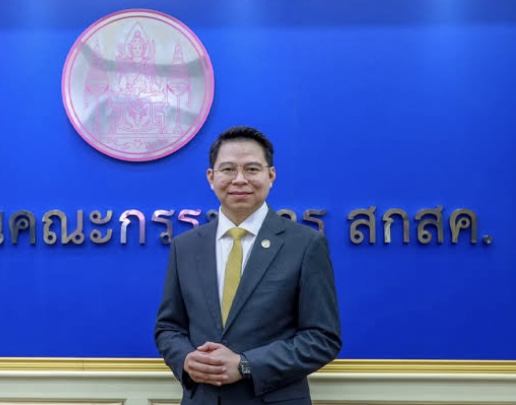 “พีระพันธ์“ถก ‘ออมสิน’ หยุดคิดดอกเบี้ยครูเสียชีวิต หวังลดภาระญาติสมาชิก  ‘ช.พ.ค.-ช.พ.ส.‘