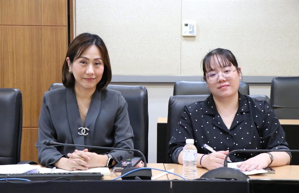 สนข. และกลุ่มที่ปรึกษา ได้ดำเนินการสัมภาษณ์เชิงลึกการท่าเรือแห่งประเทศไทย (ท่าเรือแหลมฉบัง) สนข. และกลุ่มที่ปรึกษา ได้ดำเนินการสัมภาษณ์เชิงลึกการท่าเรือแห่งประเทศไทย (ท่าเรือแหลมฉบัง)
