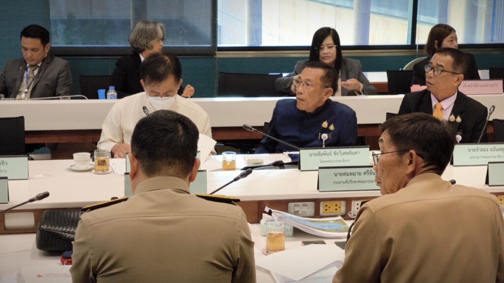 กมธ.ทรัพยากรฯ วุฒิสภา จี้ส.ป.ก.เพิกถอนสิทธิ์บุกรุกอ่างเก็บน้ำคีรีธารา จ.จันทบุรี กมธ.ทรัพยากรฯ วุฒิสภา จี้ส.ป.ก.เพิกถอนสิทธิ์บุกรุกอ่างเก็บน้ำคีรีธารา จ.จันทบุรี