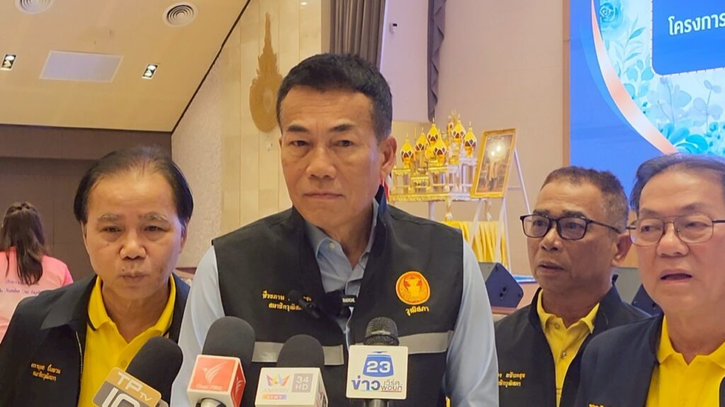 "ชีวะภาพ" นำทัพสว.พบชาวสุพรรณบุรี ผลักดันกฎหมายยกระดับคุณภาพชีวิตเกษตรกร "ชีวะภาพ" นำทัพสว.พบชาวสุพรรณบุรี ผลักดันกฎหมายยกระดับคุณภาพชีวิตเกษตรกร