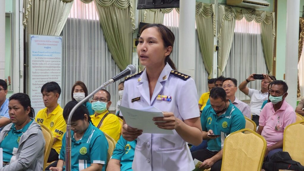 สว.พบประชาชน จ.อ่างทอง รับฟังทุกปัญหา-ใช้กลไกสภาผลักดันแก้ไข สว.พบประชาชน จ.อ่างทอง รับฟังทุกปัญหา-ใช้กลไกสภาผลักดันแก้ไข