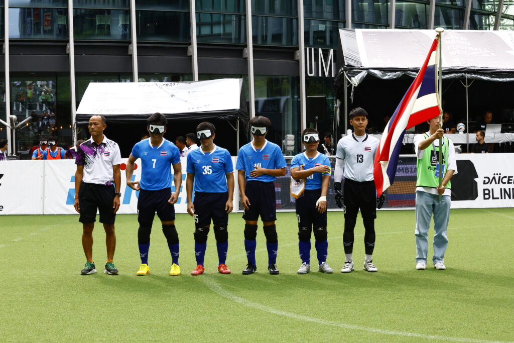 ทัพลูกหนังตาบอดไทย พ่ายโคลอมเบีย น่าเสียดาย 0-1 ทัพลูกหนังตาบอดไทย พ่ายโคลอมเบีย น่าเสียดาย 0-1