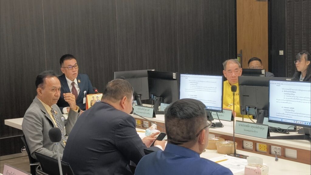 กมธ.ทรัพยากรฯ วุฒิสภา จ่อลงพื้นที่ห้วยคลิตี้ แนะกรมป่าไม้เร่งรื้อถอนโรงแต่งแร่ฟื้นฟูสิ่งแวดล้อม กมธ.ทรัพยากรฯ วุฒิสภา จ่อลงพื้นที่ห้วยคลิตี้ แนะกรมป่าไม้เร่งรื้อถอนโรงแต่งแร่ฟื้นฟูสิ่งแวดล้อม