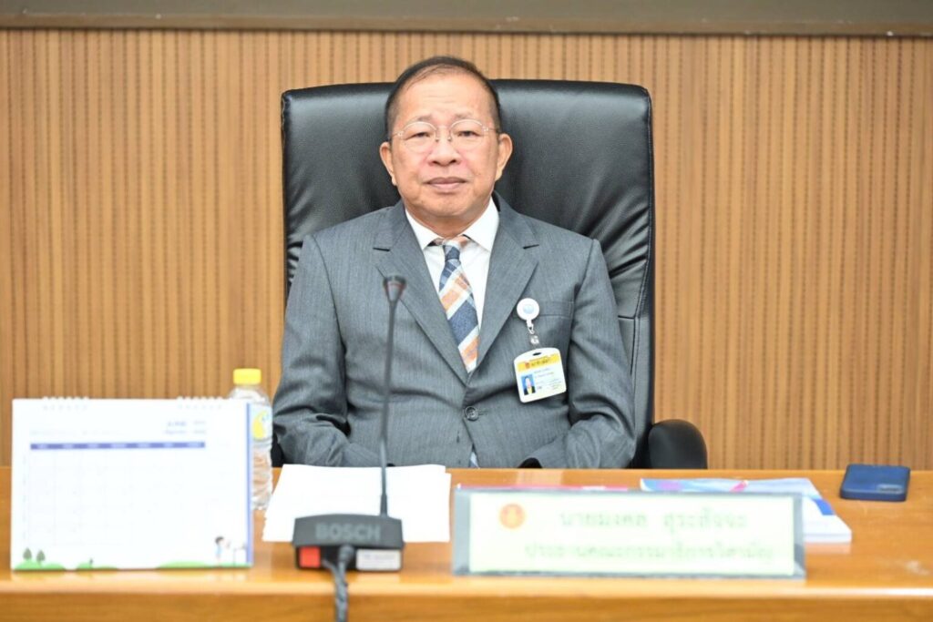 วุฒิสภาลุยศึกษา 3 ร่าง พ.ร.บ.นิรโทษกรรม ‘สว.นิฟาริด’ ย้ำชัด ไม่รวมโกงชาติ-มาตรา 112 วุฒิสภาลุยศึกษา 3 ร่าง พ.ร.บ.นิรโทษกรรม ‘สว.นิฟาริด’ ย้ำชัด ไม่รวมโกงชาติ-มาตรา 112