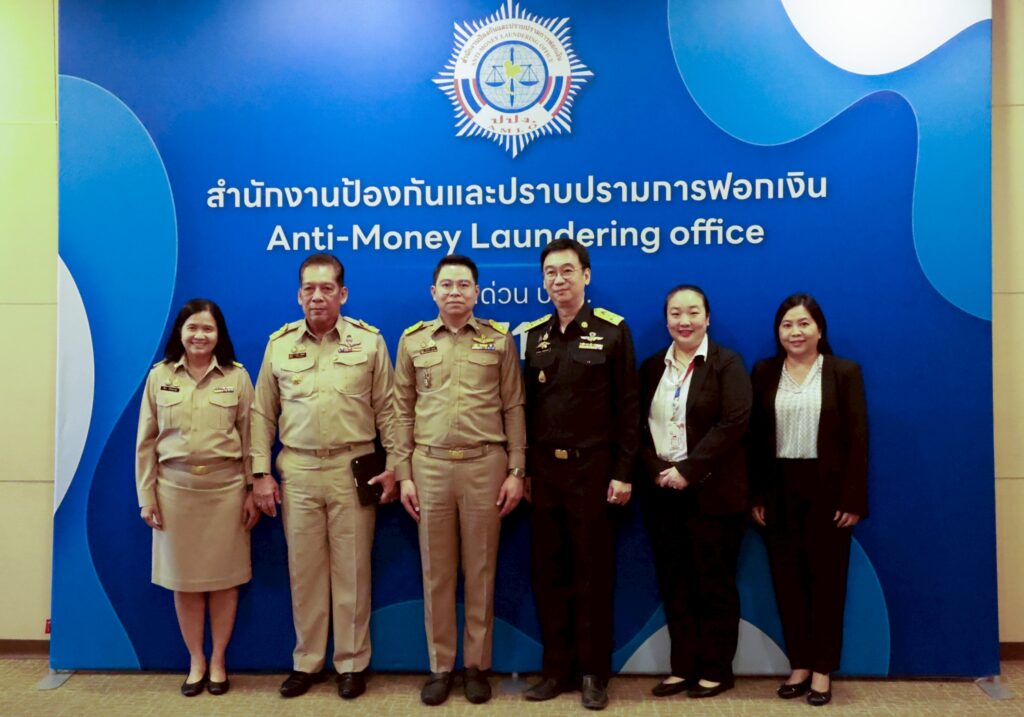 สกสค. รับคืนเงินและทรัพย์สินจาก ปปง. ครั้งที่ 3 กว่า 61 ล้านบาท สกสค. รับคืนเงินและทรัพย์สินจาก ปปง. ครั้งที่ 3 กว่า 61 ล้านบาท
