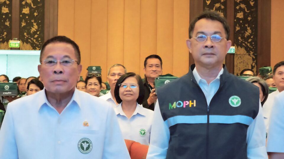 “อนุชา” เปิดตัวกระเป๋ายา “อสม.” หมอประจำบ้านยุคใหม่ ตอบโจทย์ชุมชนสุขภาพยั่งยืน
