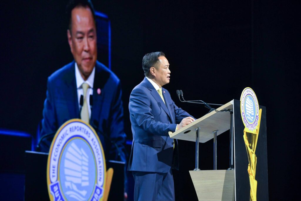 นายกฯประกาศ 4 “Reset” พลิกประเทศ ไทยเวอร์ชันใหม่ที่ "พร้อมจะเติบโตอีกครั้ง อย่างยั่งยืน" นายกฯประกาศ 4 “Reset” พลิกประเทศ ไทยเวอร์ชันใหม่ที่ "พร้อมจะเติบโตอีกครั้ง อย่างยั่งยืน"