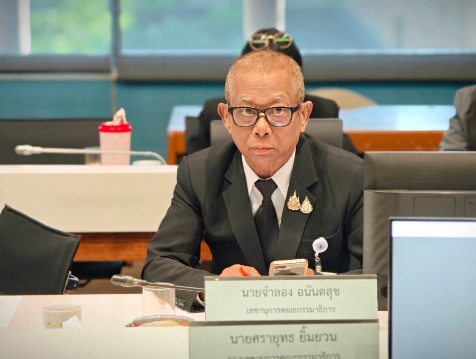 กมธ.สิ่งแวดล้อม วุฒิสภา พบพิรุธ น.ส. 3 ก. ทับที่อุทยานฯ งง 3 ปีไร้คนเพิกถอน แนะยื่นศาลคุ้มครองด่วนก่อนป่าเหี้ยนทั้งลูก กมธ.สิ่งแวดล้อม วุฒิสภา พบพิรุธ น.ส. 3 ก. ทับที่อุทยานฯ งง 3 ปีไร้คนเพิกถอน แนะยื่นศาลคุ้มครองด่วนก่อนป่าเหี้ยนทั้งลูก