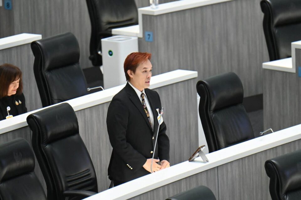 "ปริญญา" ชี้ มหาชัยเดือด-เอกชนกั้นรั้วยึดทางสาธารณะ-ปล่อยหมาไล่ชาวบ้าน ซ้ำรอยแก๊งโจ๋ต่างด้าว “สว.ปริญญา” ชี้ มหาชัยเดือด-เอกชนกั้นรั้วยึดทางสาธารณะ-ปล่อยหมาไล่ชาวบ้าน ซ้ำรอยแก๊งโจ๋ต่างด้าว