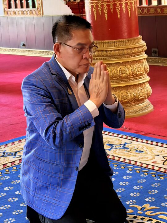 “ราเชน” นำทัพพรรคทางเลือกใหม่บุกเชียงราย ประกาศปักธงตั้งสาขาพรรคครบ 7 เขต “ราเชน” นำทัพพรรคทางเลือกใหม่บุกเชียงราย ประกาศปักธงตั้งสาขาพรรคครบ 7 เขต