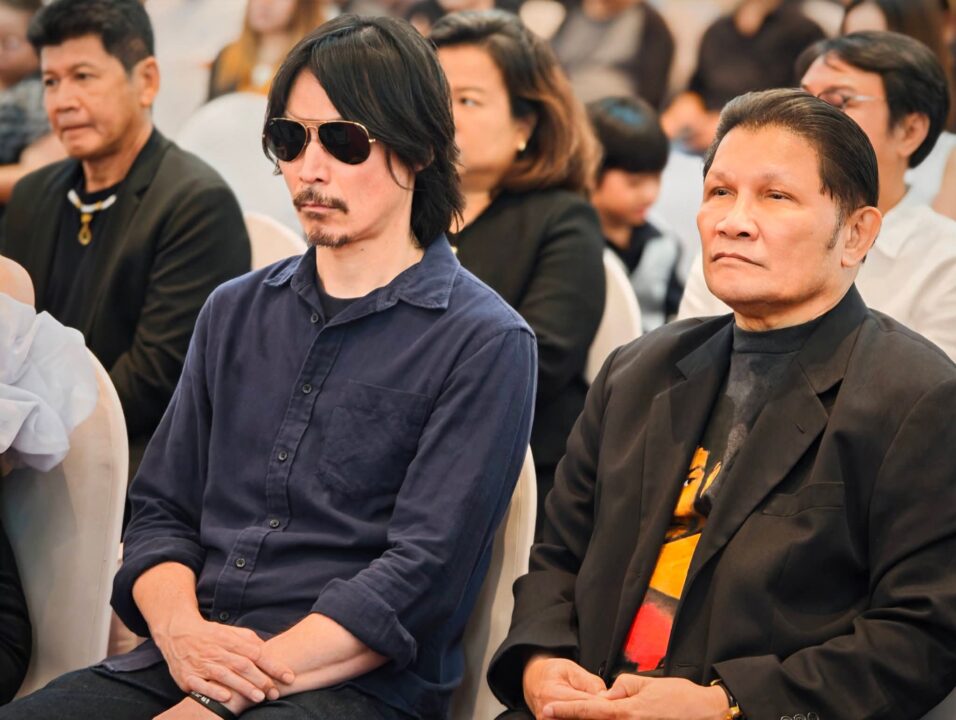 "เสกสกล" ชู "นายขนมต้ม" ปลุกซอฟต์พาวเวอร์ ดึงฮอลลีวูดดันมวยไทยผงาดโลก ลั่นถ้ามีอำนาจจะทุ่มงบไม่อั้น! “เสกสกล” ชู “นายขนมต้ม” ปลุกซอฟต์พาวเวอร์ ดึงฮอลลีวูดดันมวยไทยผงาดโลก ลั่นถ้ามีอำนาจจะทุ่มงบไม่อั้น!