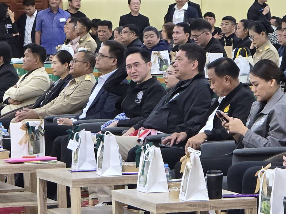 "ยศชนัน" หนุน บพท. บูรณาการต่อยอดขยายผลงานวิจัยแก้จน “ยศชนัน” หนุน บพท. บูรณาการต่อยอดขยายผลงานวิจัยแก้จน