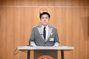 โฆษกวิปวุฒิ ชี้ “ลัทธิส้ม” ปั่นเฟกนิวส์ ท้า “เท้ง” แจงปมนิรโทษฯ “ฮั้ว สว.” ย้ำชัดปิดประตูตีแมว ไม่ล้างผิด ม.112 โฆษกวิปวุฒิ ชี้ “ลัทธิส้ม” ปั่นเฟกนิวส์ ท้า “เท้ง” แจงปมนิรโทษฯ “ฮั้ว สว.” ย้ำชัดปิดประตูตีแมว ไม่ล้างผิด ม.112