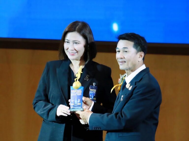 ผู้จัดการฝ่ายสื่อสารองค์กร กรังด์ปรีซ์ฯ คว้า 2 รางวัลเกียรติยศแห่งปี 2569 ตอกย้ำความเป็นเลิศด้านการสื่อสารองค์กร