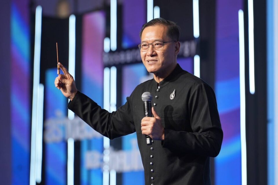 “วีระศักดิ์”ย้ำหยุดฝุ่น ไทยต้องลงมือทำ “วีระศักดิ์”ย้ำหยุดฝุ่น ไทยต้องลงมือทำ